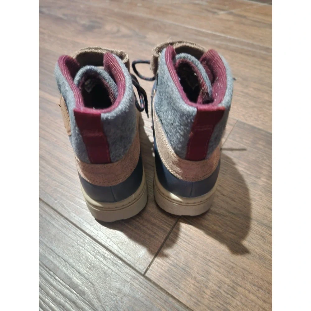 Carter's Boots‎ Shoes Youth Size 13M Navy Brown Gray Duck Winter Kids